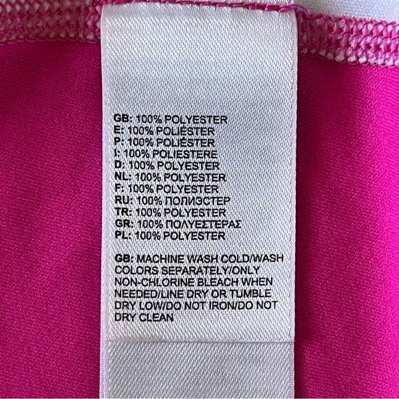 Barbie Pink The North Face Pink White Cap Sleeve Vapor Wick Tee Shirt - Picture 15 of 15